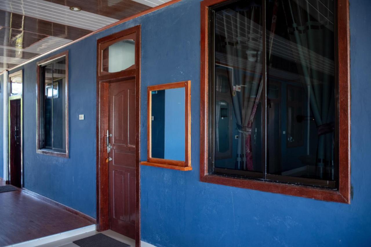 Yuni Surf House Lagudri Exterior foto