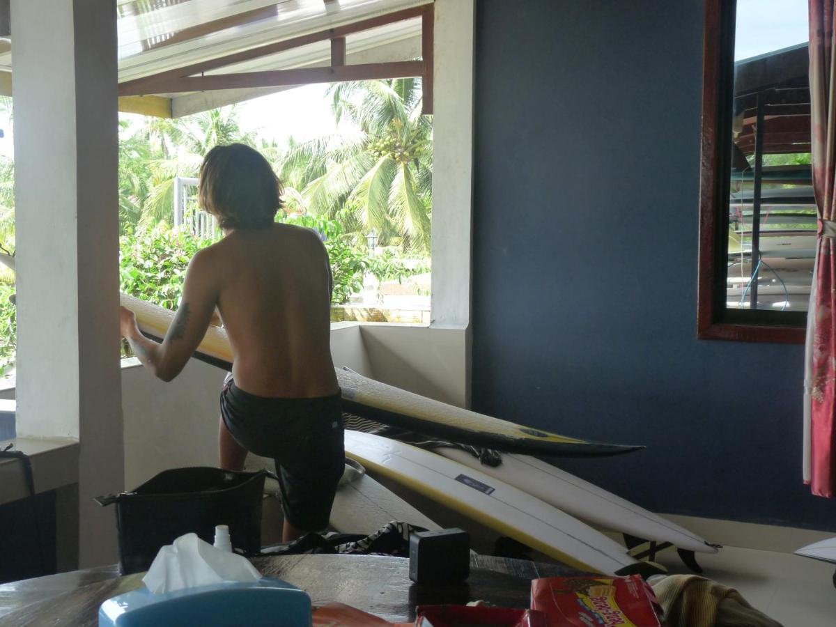 Yuni Surf House Lagudri Exterior foto